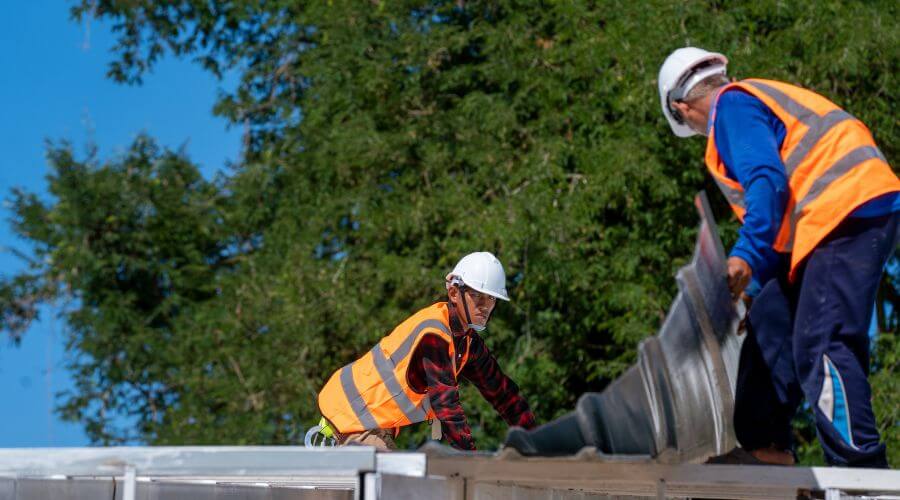 Expert Emergency Roof Repairs services in Salem, AL